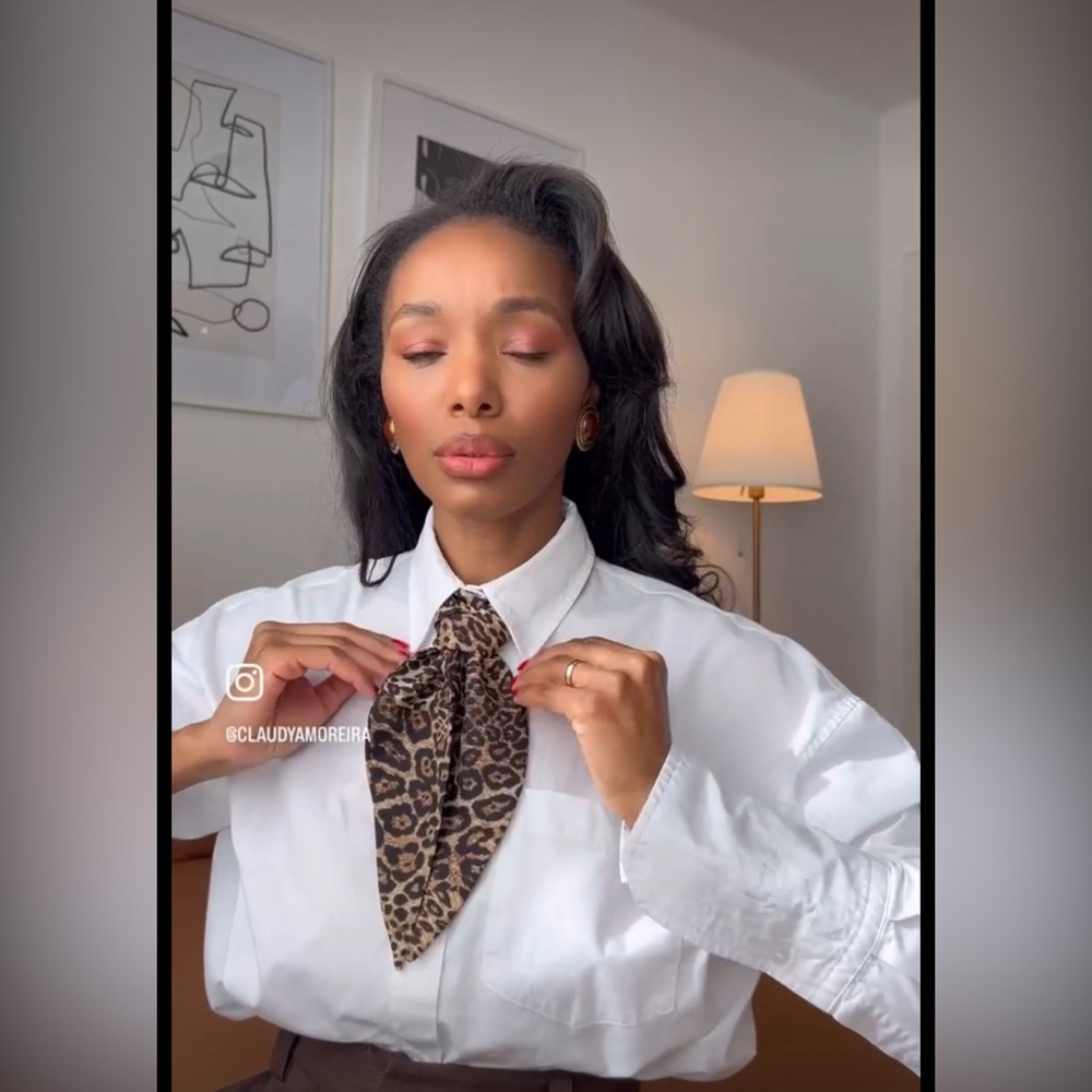 The Best Way to Tie a Scarf Video #3 FREE To Watch